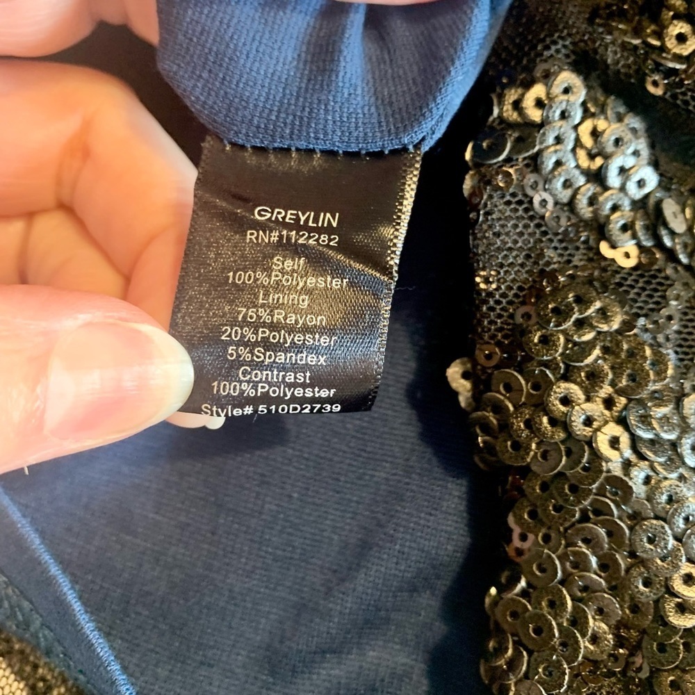 GREYLIN Women's Navy-Black Mesh & Gun Metal Sequin Wrap Front Dress Size Medium - Picture 9 of 11